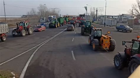 Protest Fermierii blochează centura Timișoarei