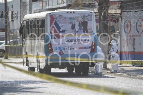 Muere ciclista atropellado por camión urbano en el bulevar Valtierra