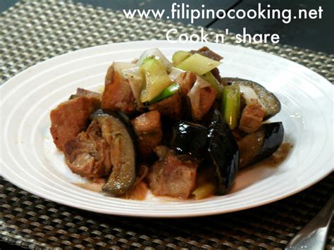 Pork Binagoongan Binagoongang Baboy Cook N Share World Cuisines