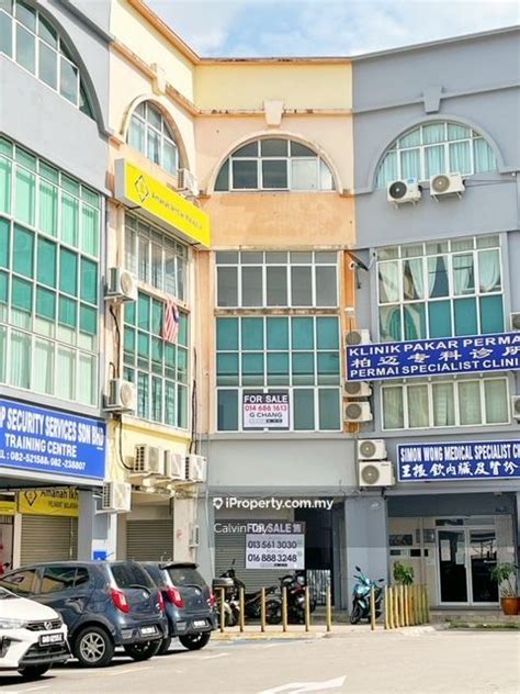 4 Storey Shop Facing Main Road At Kereta Api Jalan Tun Ahmad Zaidi