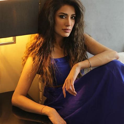 Mehwish Hayat Talked about her ideal life partner in “Mazaaq Raat” show ...