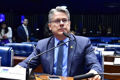 Aprovado Relat Rio Do Senador Alessandro Que Iguala Atos Do Crime