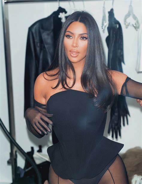 Kim Kardashian West On Twitter In 2020 Kim Kardashian Hair Kim