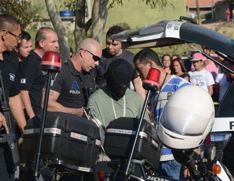 Polícia Civil reconstitui a morte de GCM e esposa 22 08 13 SOROCABA