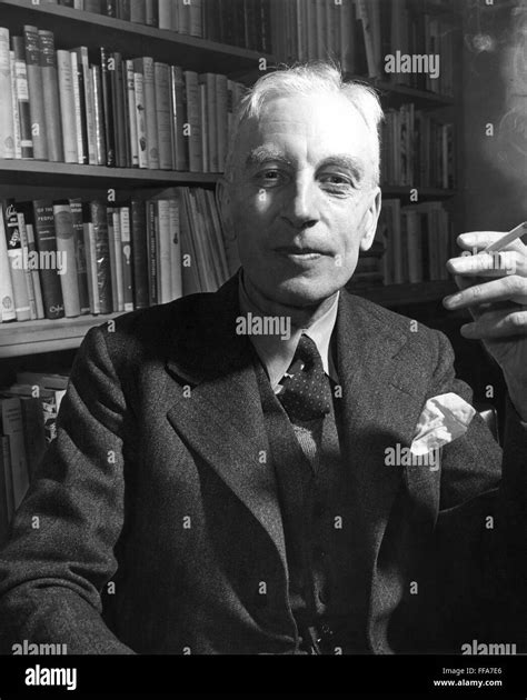 ARNOLD JOSEPH TOYNBEE (1889-1975). English historian; photographed in ...