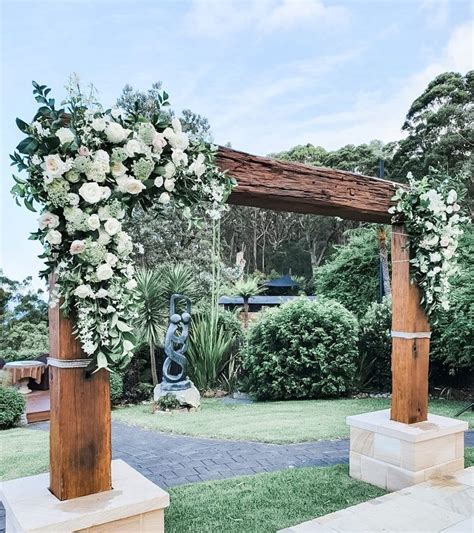 Leah Mitchell Floral Design On Instagram Giant Arbour Blooms For