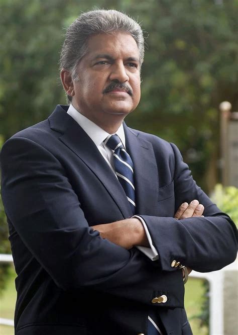 Anand Mahindra Reacts After Rj Purkhaa Makes Fun Of Mahindra Xuv700