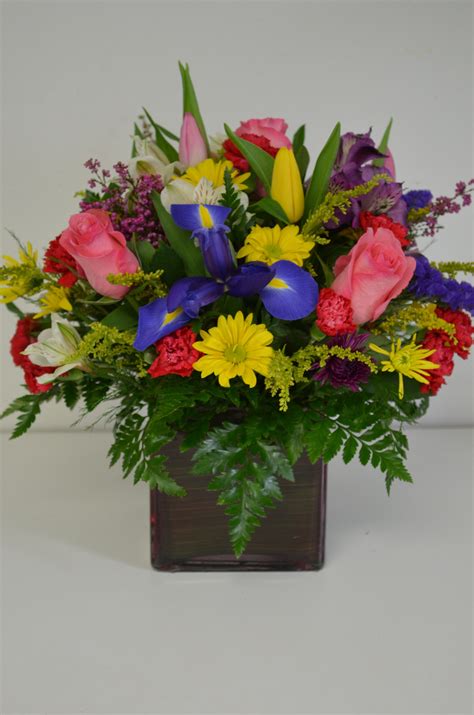 Lovely order Flowers Same Day Delivery – Beautiful Flower Arrangements and Flower Gardens