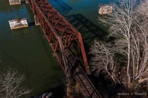 Gauley Bridge Railroad Bridge - Bridges and Tunnels