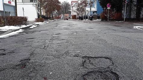 Villingen Schwenningen Schlechte Straßen sind ein Dauerbrenner in VS