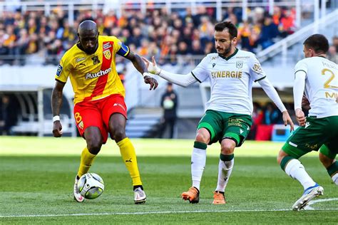 Blas Sur Le Banc Hadjam Titulaire La Compo Probable Du FC Nantes