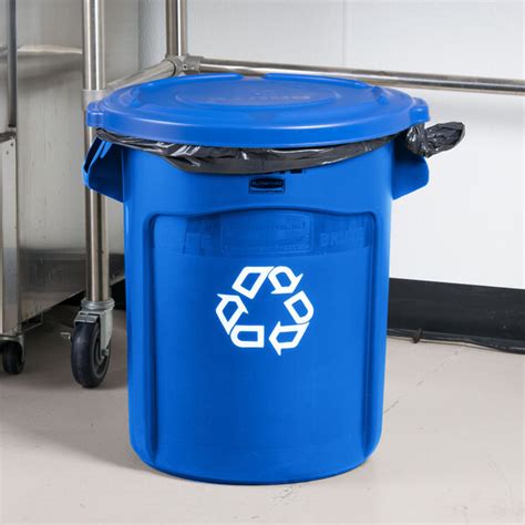 Rubbermaid Brute 20 Gallon Blue Round Recycling Can And Blue Lid