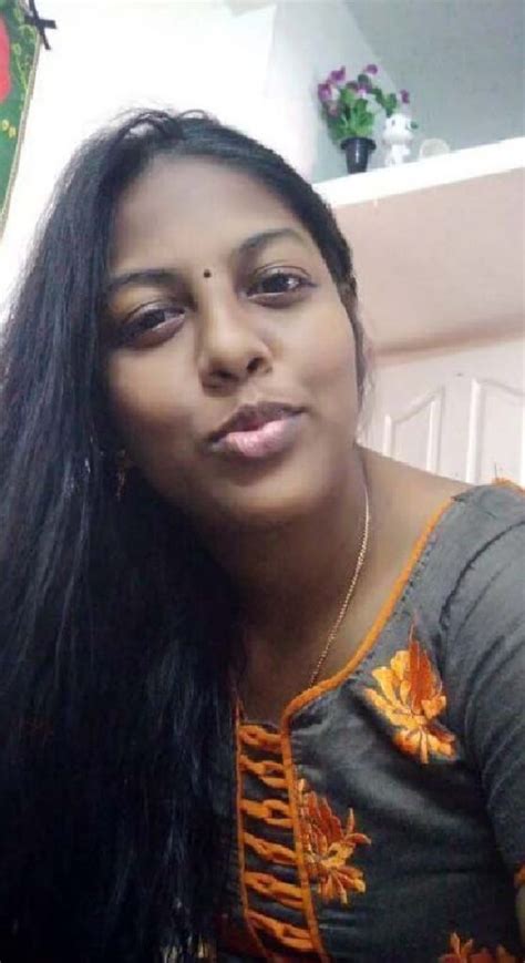 Tamil Chubby Mature Sexy Wife Nude Pics Fav Bees