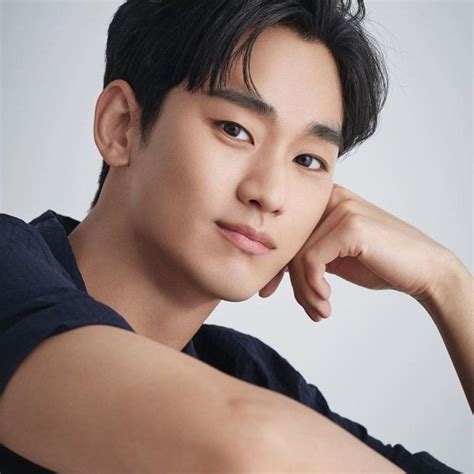 Profil Kim Soo Hyun Aktor Terganteng Dan Terpopuler Di Korea Selatan