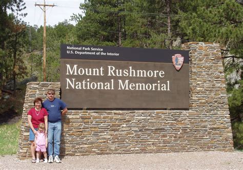 a brief history of Mount Rushmore | The Enchanted Manor