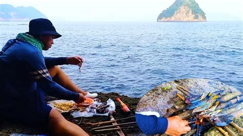 Mancing Tegek Paling Asik Di Pinggir Laut Langsung Di Makan Bersama