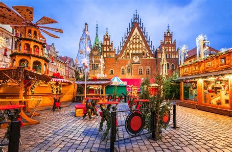 beautiful  amazing christmas markets  europe