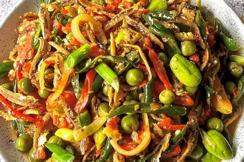 Resep Tumis Leunca Sambal Hijau Teri Pete Yang Pedas Mantap