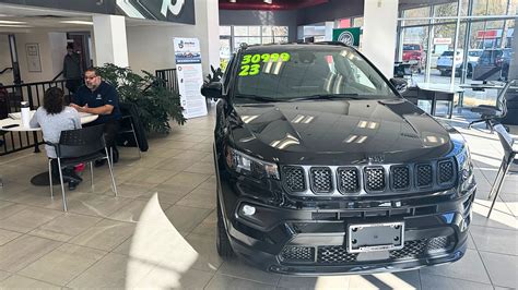 Electric vehicle incentives will soon lower lease prices on suvs 14