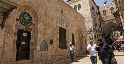 Library restores Palestinian history one manuscript at a time