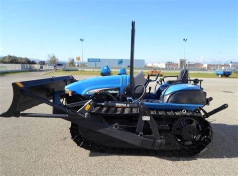 Usato Trattore Cingolato New Holland Tk M Usati Aste Annunci