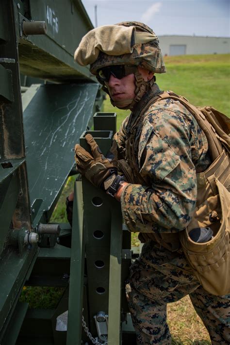 Dvids Images Brace For Weight Marines And Sailors Construct