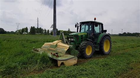 John Deere Krone Easycut Cri Cri Youtube