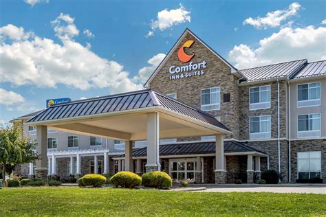 Comfort Inn & Suites Dover, OH - See Discounts