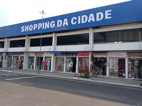 Época de chuva lojistas do Shopping da Cidade sofrem goteiras