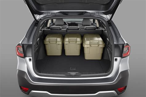 Outback vs Forester: Which SUV Has More Cargo Space? | Subaru