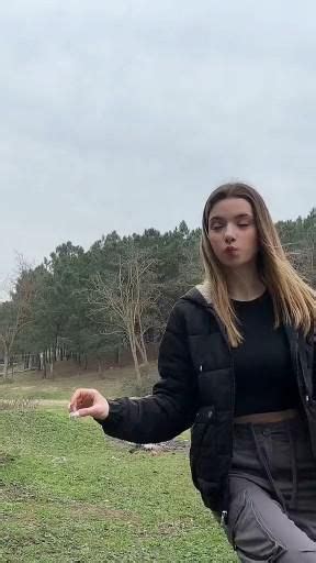 Tiktok Feride Özdinç Sıla Dündar [video] Ünlü Fotoğrafları Kızlar