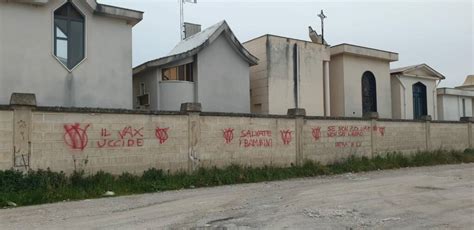 Partinico Scritte No Vax Al Cimitero Video Partinicolive