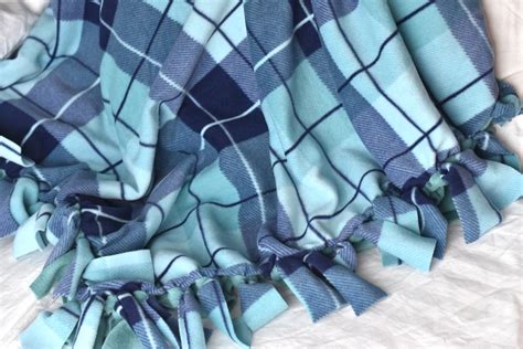 How to Make a Fleece Tie Blanket