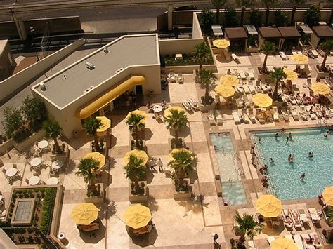 Signature Mgm Grand Pool Best Rate Access Exclusive Inven Flickr