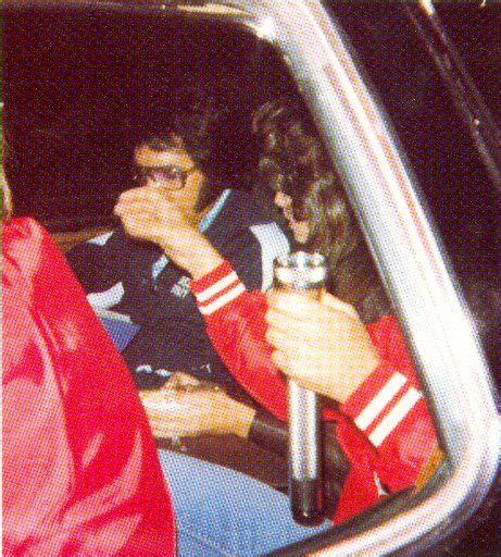 Elvis Leaving The Hotel In Kansas City On June 19 1977 Elvis