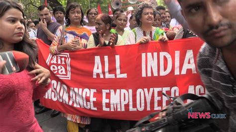 Workers Take Out Rally In Delhi On All India Strike Youtube