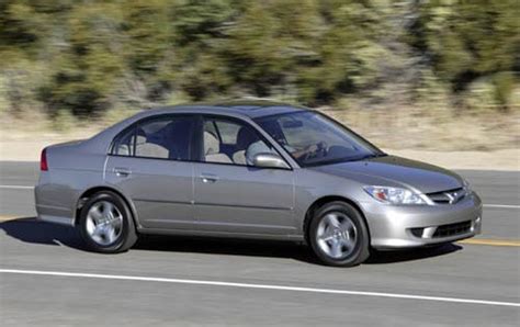 2004 Honda Civic Review And Ratings Edmunds