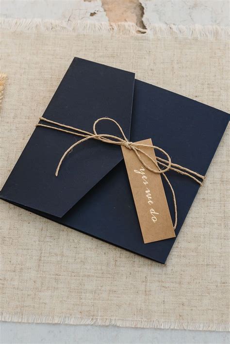 Hochzeitseinladungen Edle Pocketfolds Aus Kraftpapier Wedding