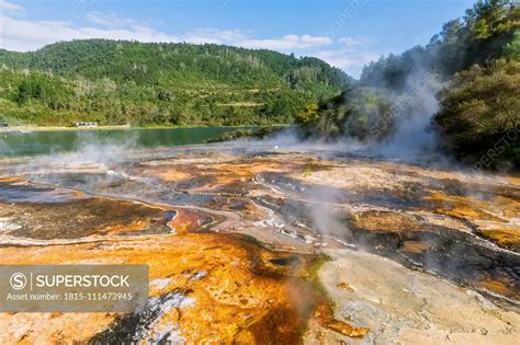 Emerald Terrace, Lake Ohakuri, Orakei Korako Geothermal Park, Taupo ...