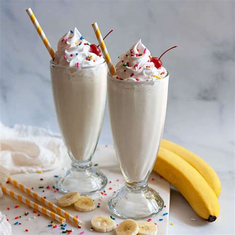 Banana Shake - Flavours Cafe