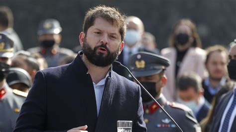 La Aprobaci N De Gabriel Boric Cae En Picada Solo El De Los