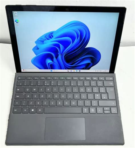 Microsoft Surface Pro 7 12 3 I5 1035g4 1 1ghz 8gb 256gb With Issues Cycles 359 £195 00