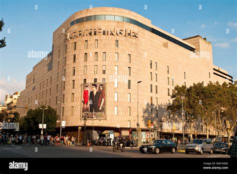 El Corte Ingles En La Pla A De Catalunya Barcelona Catalu A Espa A