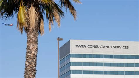 Tcs Salary Hike Tcs Rolls Out 12 15 Percent Salary Hike For