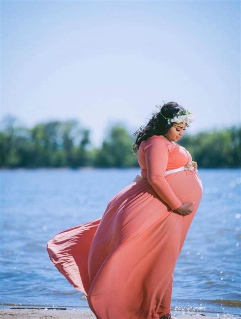 Plus Size Pregnancy Photography