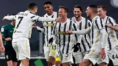 Ldc Ronaldo Dybala Titulaires Les Compos Officielles De Juventus