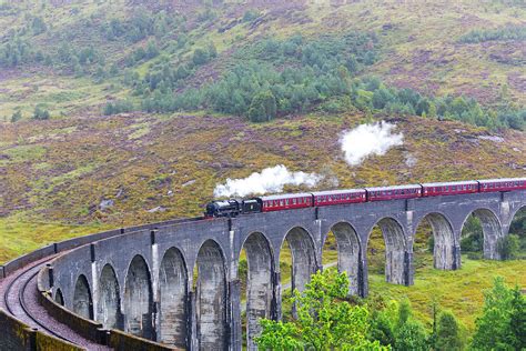 The Hogwarts Express On Glenfinnan Viaduct Photograph By Bruce Beck