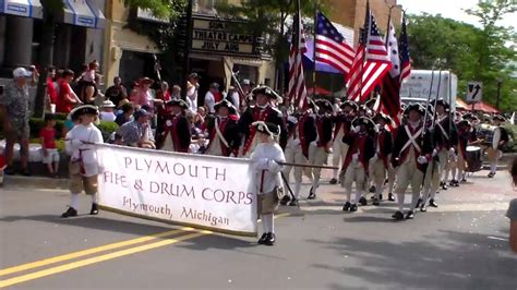 Plymouth Fife And Drum Corps At Northville Mi 4th Of July Parade Youtube