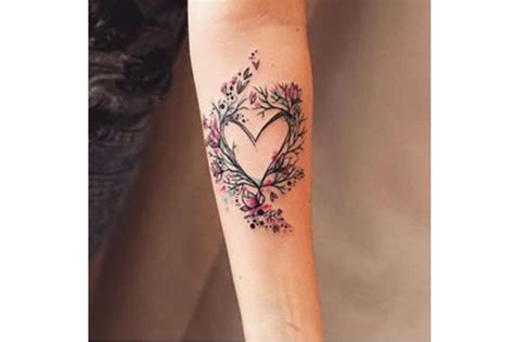 Best Heart Tattoo Designs With Meanings Small Heart Tattoos