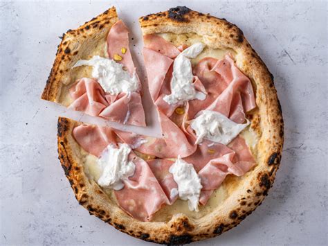 Pizza Mortadella By Eatalian Pizza Comenzi Online Union Jack